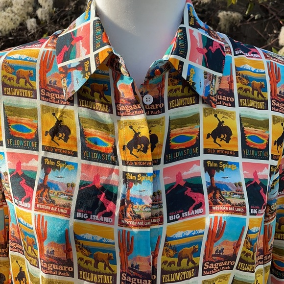 Alice + Olivia | Western Postcard Willa Placket Silk Print Blouse - Picture 6 of 13